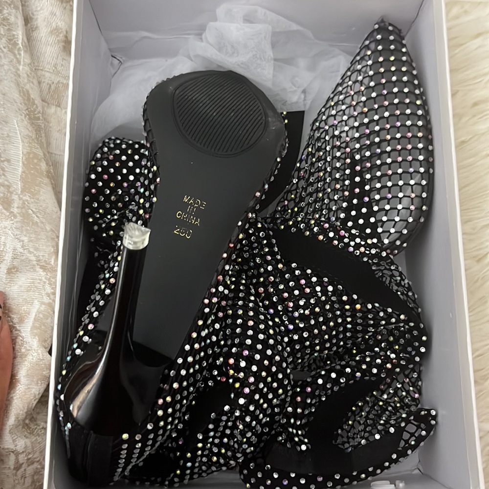 Black Rhinestone Boots 👢 - Picture 7 of 8